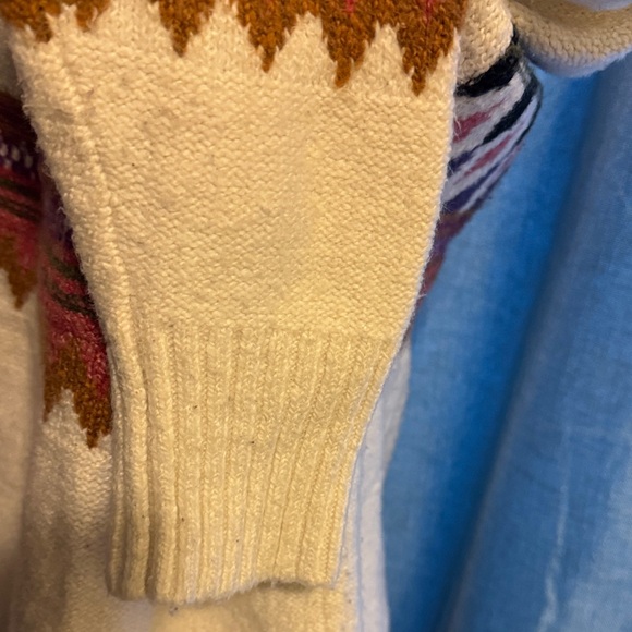American Eagle Outfitters Cream and Multicolor Crew Neck Sweater - Picture 6 of 9
